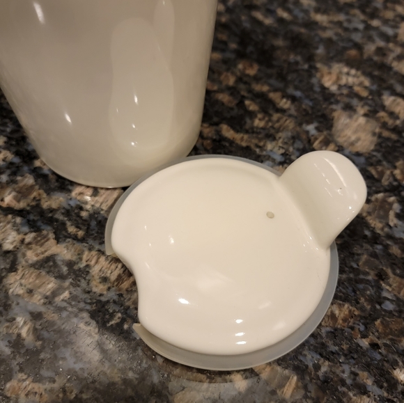 Rae Dunn DRINK Tall White Ceramic Coffee Travel Mug Tumbler with Lid - Picture 7 of 11